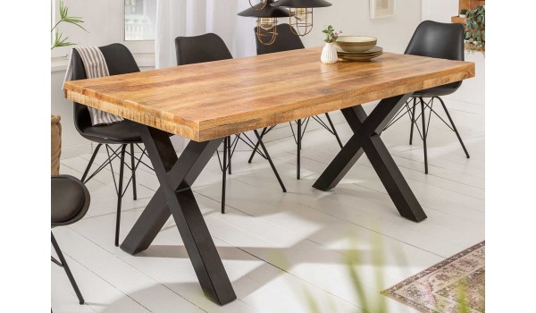 Table salle à manger en bois - Pied en X noir