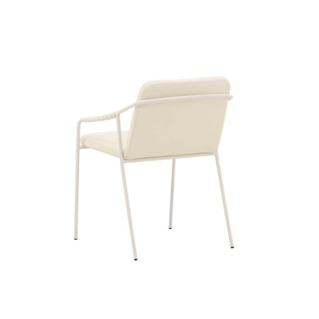 Chaise beige rembourrée en simili cuir