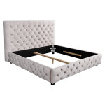 Lit style moderne baroque en velours champagne