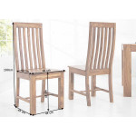 Chaises en bois massif